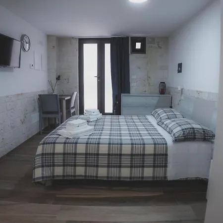 Bed & Breakfast Dimora Giordano 4*