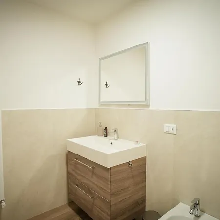 B&B Dimora Giordano 콘베르사노